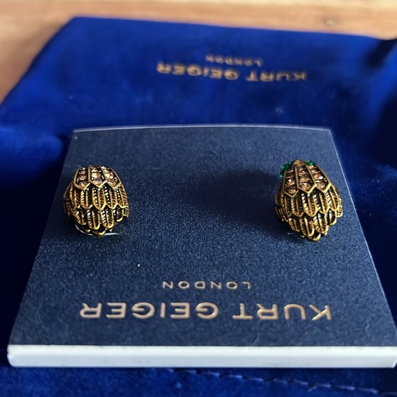 Kurt Geiger Eagle Green Gem Earrings - Picture 4 of 4